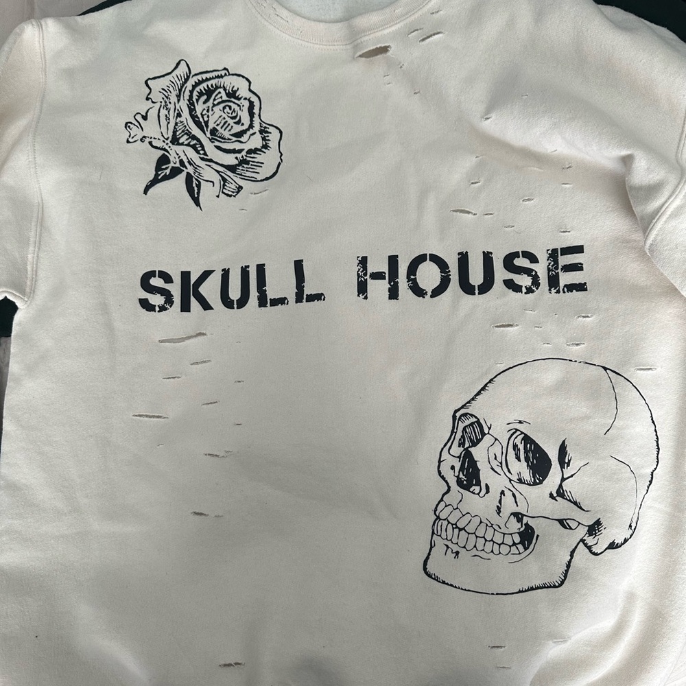 SKULLHOUSE Sweatshirt